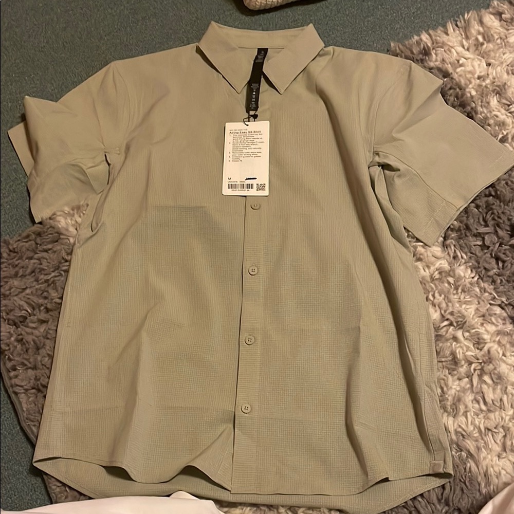 Lululemon Athletica Green Casual Button Down Shirt
